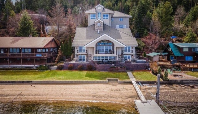 Coeur d'Alene Lakefront Retreat