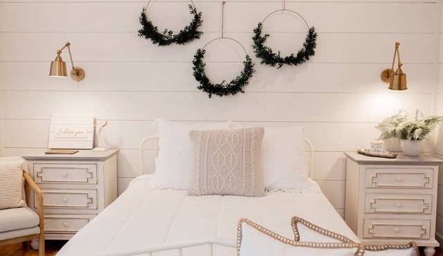 Coeur de la Crème Suite at Baetje Farms