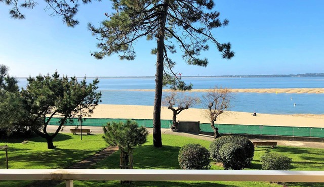 Coeur du Moulleau sea view with parking lot