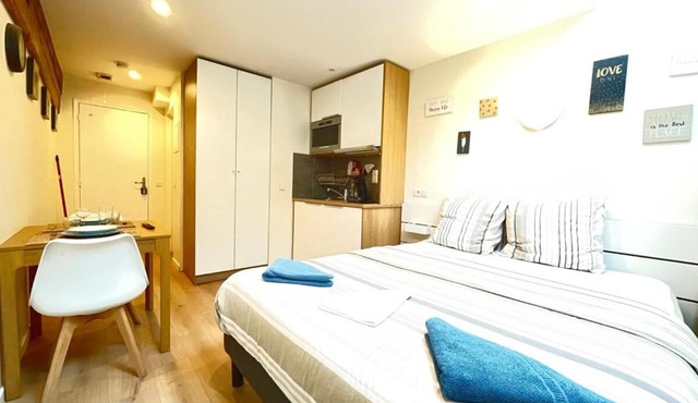 Coeur Massy M9 Rer BC 600m - Orly20 min