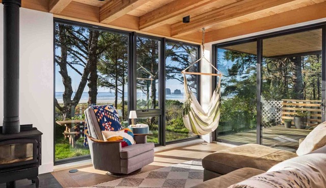 CoHo Vista: Curated Comfort, High-End Style & Breathtaking Coastal Views, Seconds Away From Beach