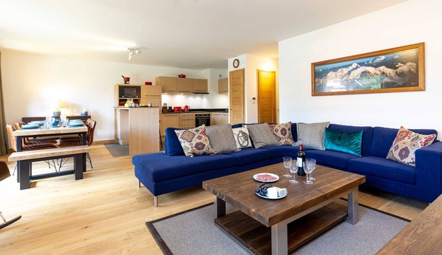 Coin des Drus Apartment - an apartment that sleeps 6 guests in 3 bedrooms