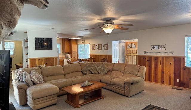 Cold Springs Cozy Cabin Retreat