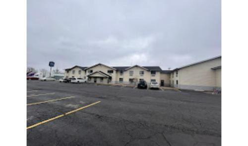 Coldwater Inn & Suites near I 69
