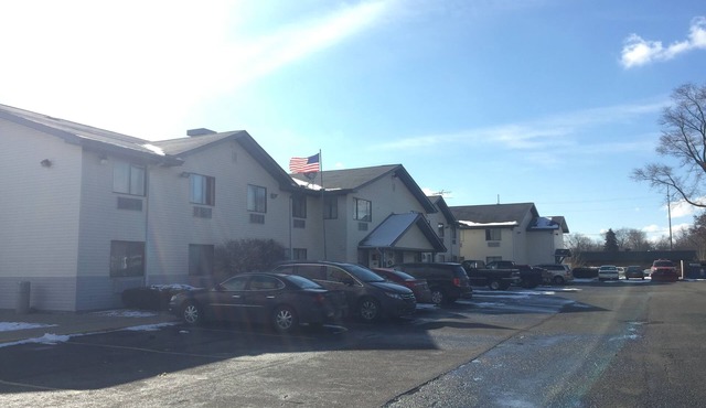 Coldwater Inn & Suites near I 69