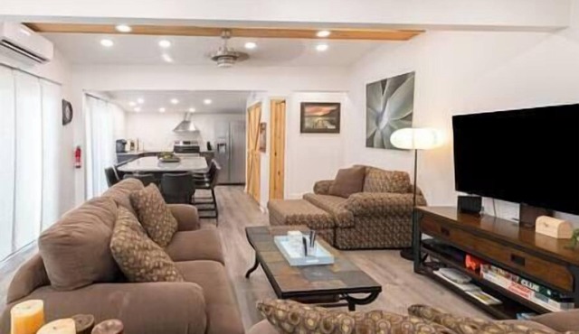 Colgate Log Cabin #9