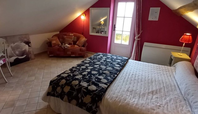 Colibri is a room on the 1st floor for 2 people with its own entrance,