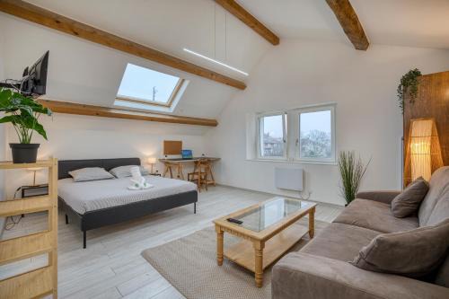 COLIVING - bedroom Salon & TV
