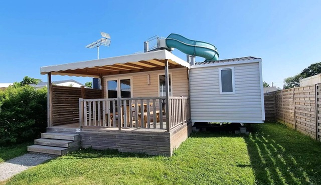 Collection ELEGANCE - Modern mobile home with 3 bedrooms and 2 shower rooms, sleeps 6