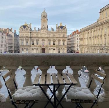 Collection Terreaux - No 5 Balcon sur place w AC