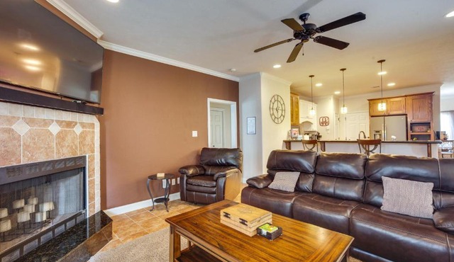 College Station Family Home 3 Mi to Texas A and M!
