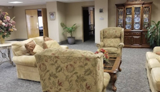 Collins Inn & Suites
