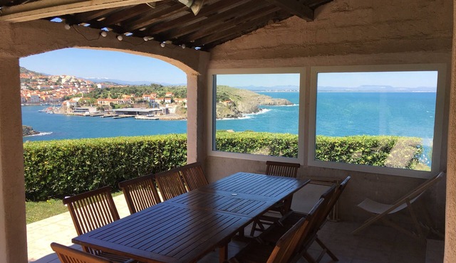 Collioure: Property with panoramic sea view!