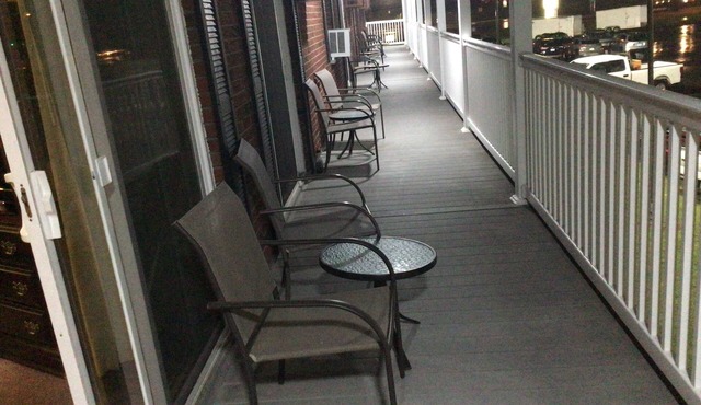 Colonial Brick Inn & Suites