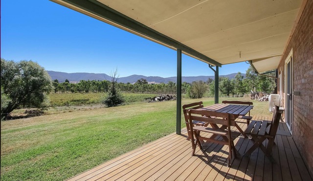 Colonial Inn Guest Rooms