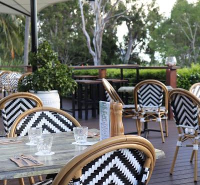 Colonial Palms Motor Inn