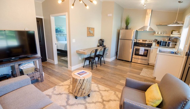 Colony Suites