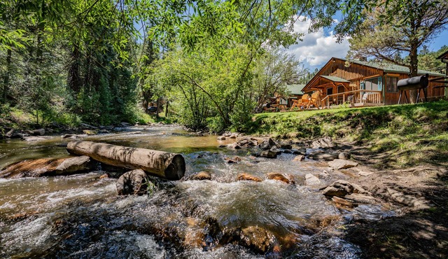 Colorado Bear Creek Cabins