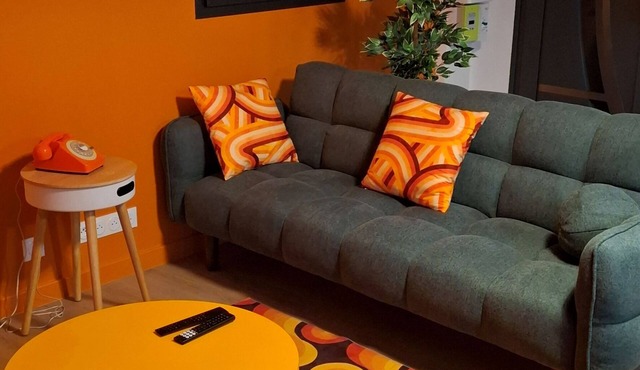 Colorama retro travel and pop culture in Nozay 68m2