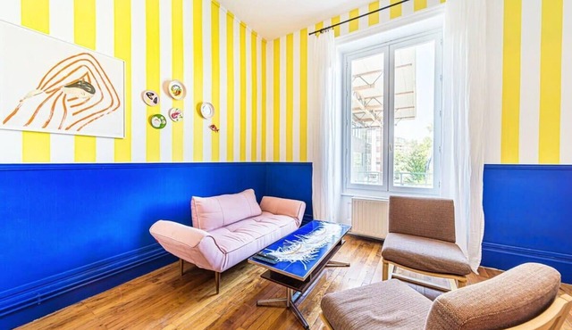 🎨✨ Colorful apartment – ​2 bedrooms in the heart of Ollins ✨🎨