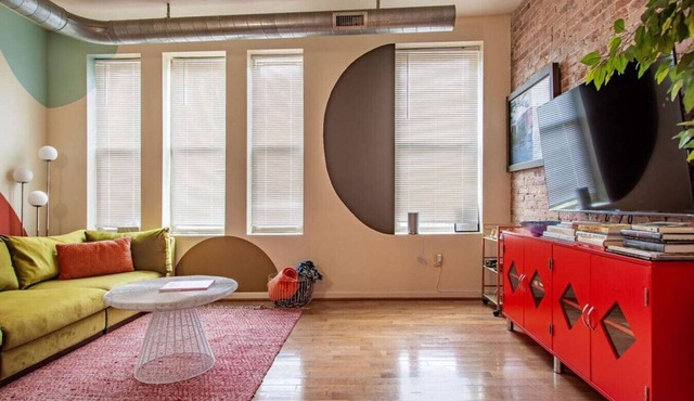 Colorful & Quirky 2-BR Loft w/Private Deck | MICA, JH & UMMC