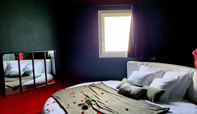 Colorroom31/Love Room/Nuit Insolite/Spa/Tantra/Love