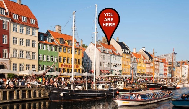 Colourful Nyhavn Experience