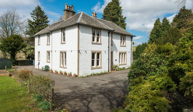 Colterscleuch House, Victorian house in the Scottish Borders, sleeps 10