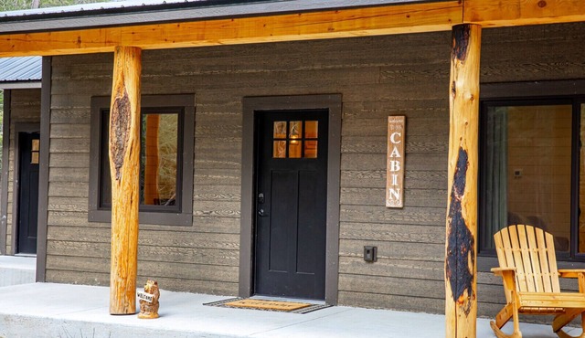 Columbia Falls Cabin