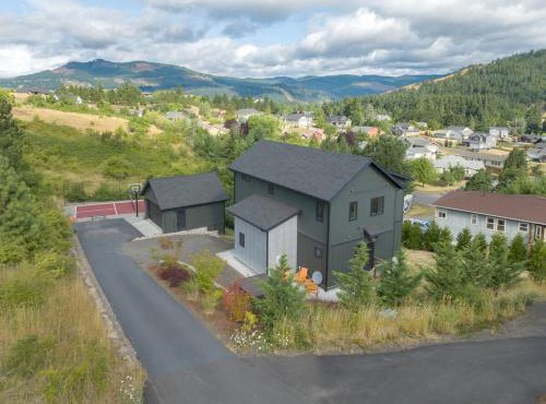 Columbia Gorge Recess