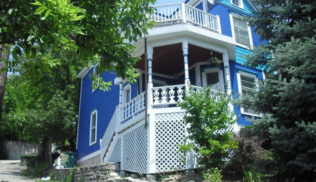 Columbia/Tusculum~Cozy Home with Views~near Hyde Park & Downtown-