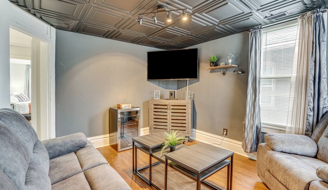 Columbus Apartment ~ 2 Mi to Ohio State University