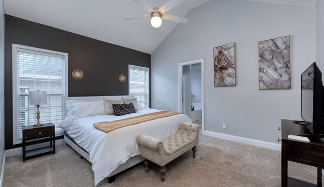 Columbus/Ft Moore Skylight Retreat