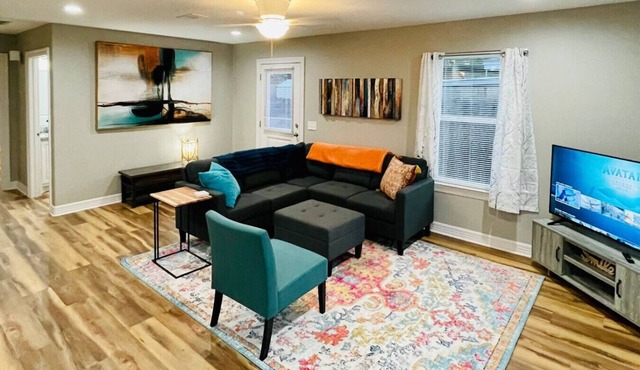 Combo Duplex Sleeps 8 4BR/4BA