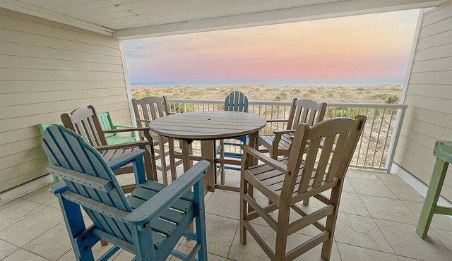 Come and put your feet in the sand! Luxurious 3BR/3BA oceanfront condo.