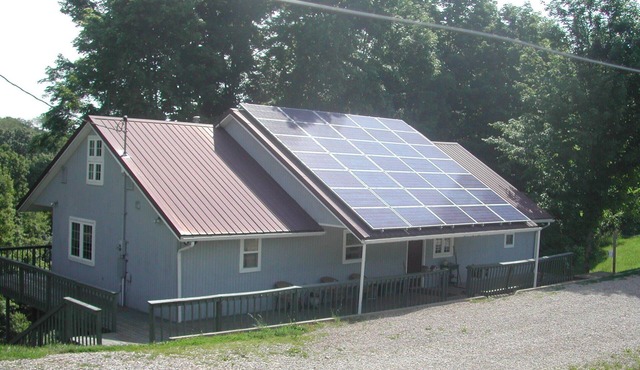 Come Enjoy Our Rural Setting And Fresh Local Food.