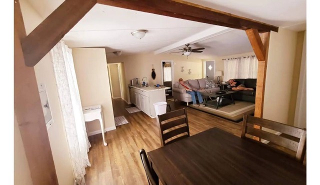 Come & enjoy the Bluff life!