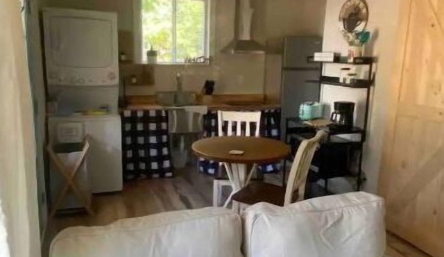 Come, Get Relax & Cozy @ La Casita by the Pit with SaluSpa Hot tub