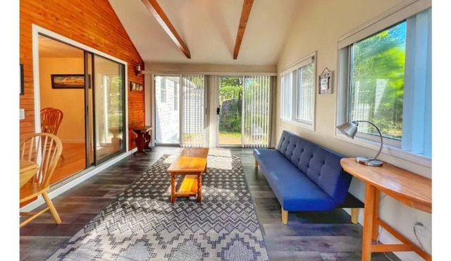 Come Relax at the Pine Ridge Retreat