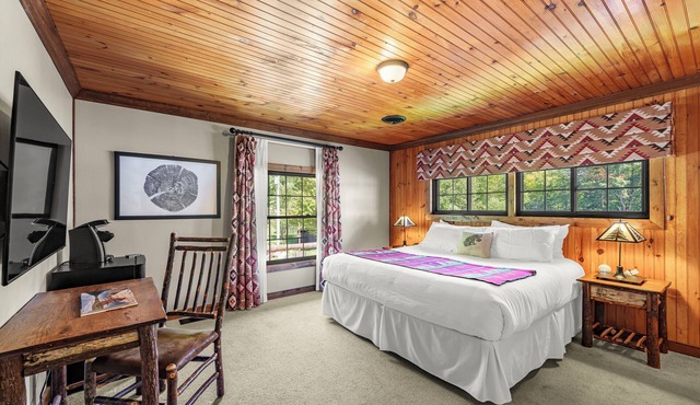 Come stay at Great Pines for amazing views!