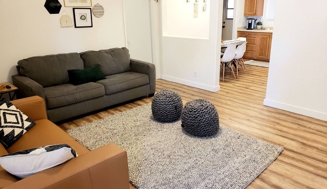 Come stay at our comfy, cozy, NEWLY RENOVATED home in the Ivins, UT!