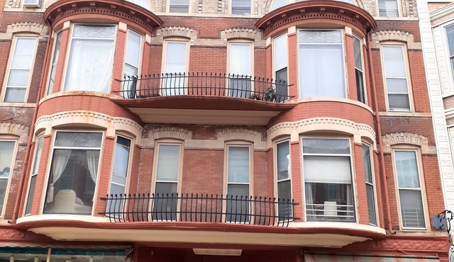 Come stay in this Circa1845 Historical Building located in Downtown Galena.