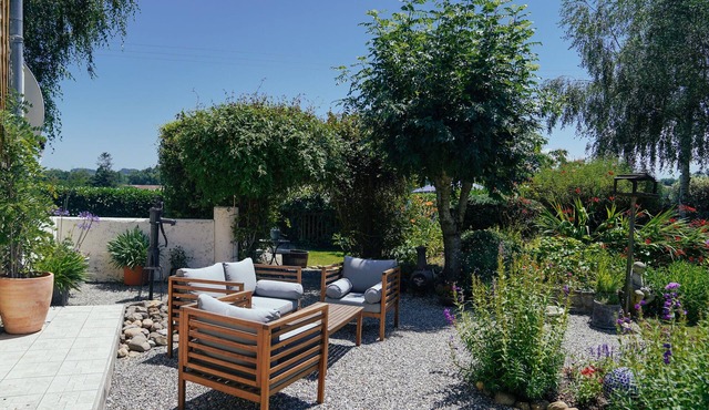 Come to Michouat and discover Gascony and the Pyrenees! You'll fall in love!