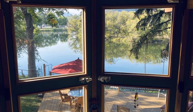 Come to Oroville and stay at the Robbins Nest, your home away from home.