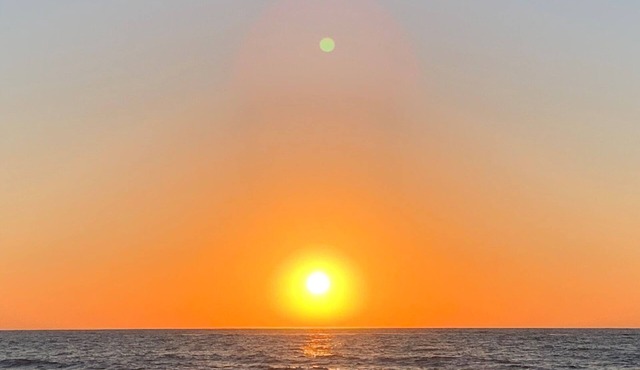 Come to the Beach! Stunning ocean front property