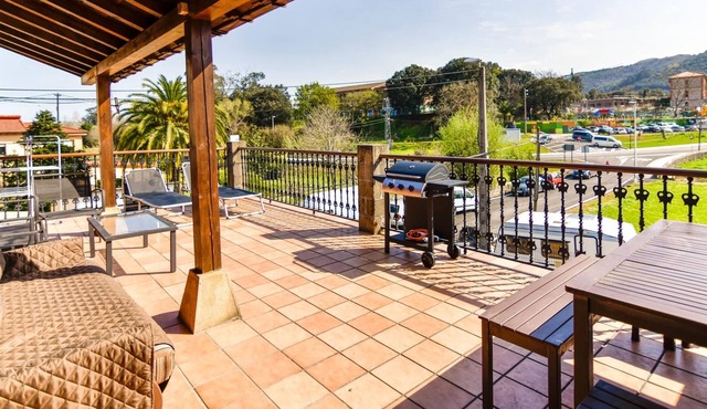 Comfortable and spacious house near Cabarcen