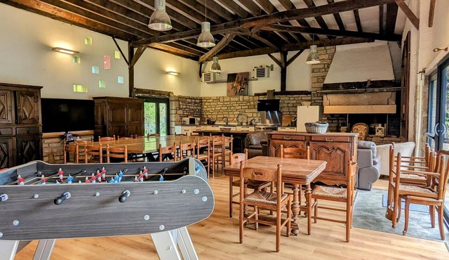 Comfortable cottage with pool, SPA, Wi-Fi and parking at 6 Rue du Pré de la Haie