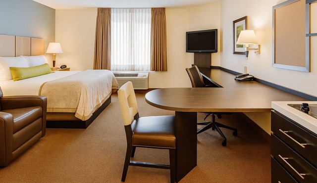 Comfort and Convenience! 4 Pet-friendly units to enjoy. Near Billy Bob's Texas!