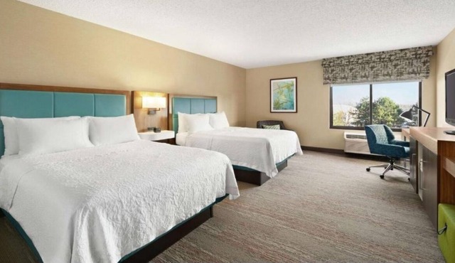 Comfort and Convenience! Free Breakfast, Parking, Pet-Friendly Property!