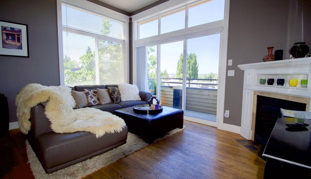 Comfort and Grace on Queen Anne Hill